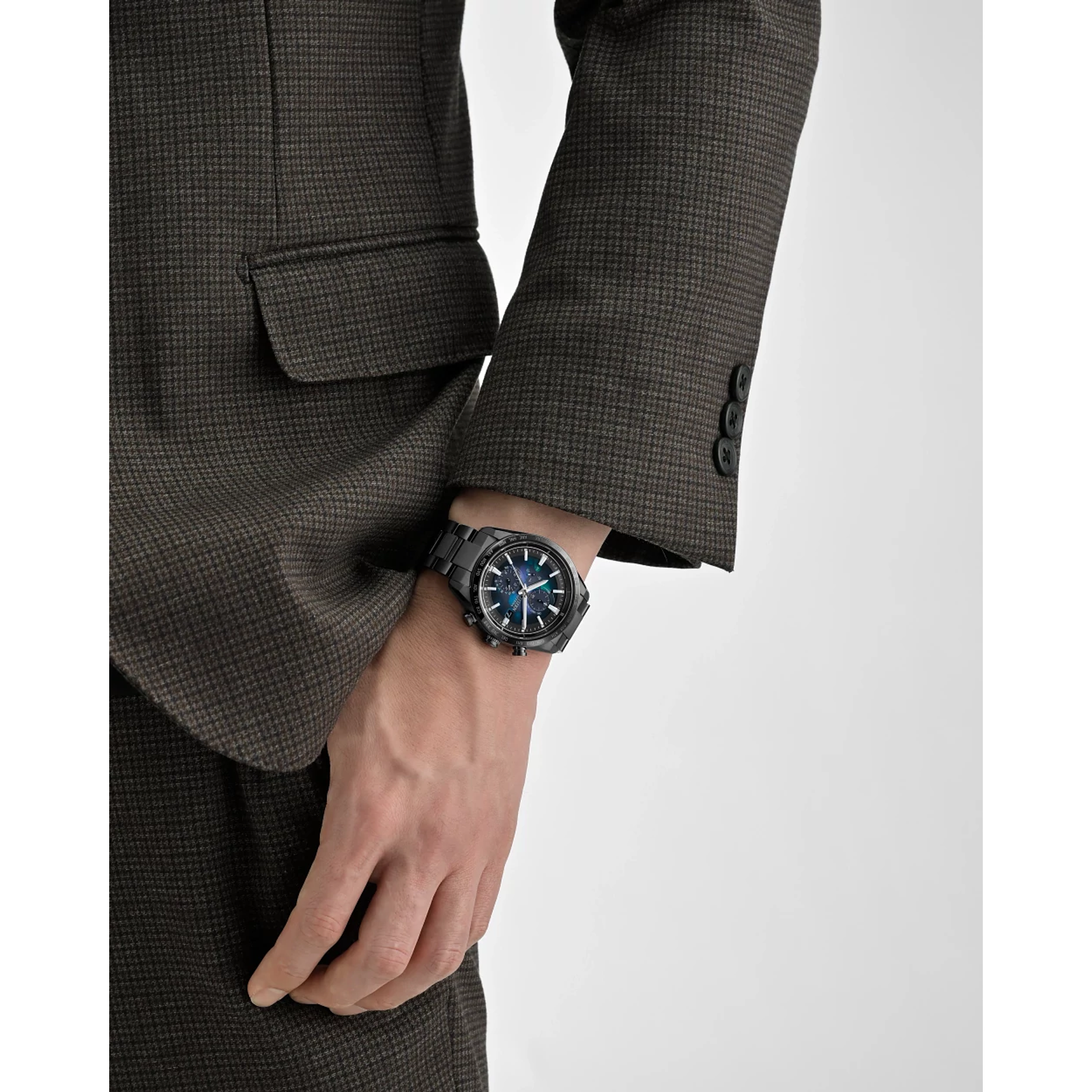 Reloj Citizen Attesa negro cronómetraje atómico / Súper titanio caja de 42.6 MM AT8286-65E | Elegancia Relojeria