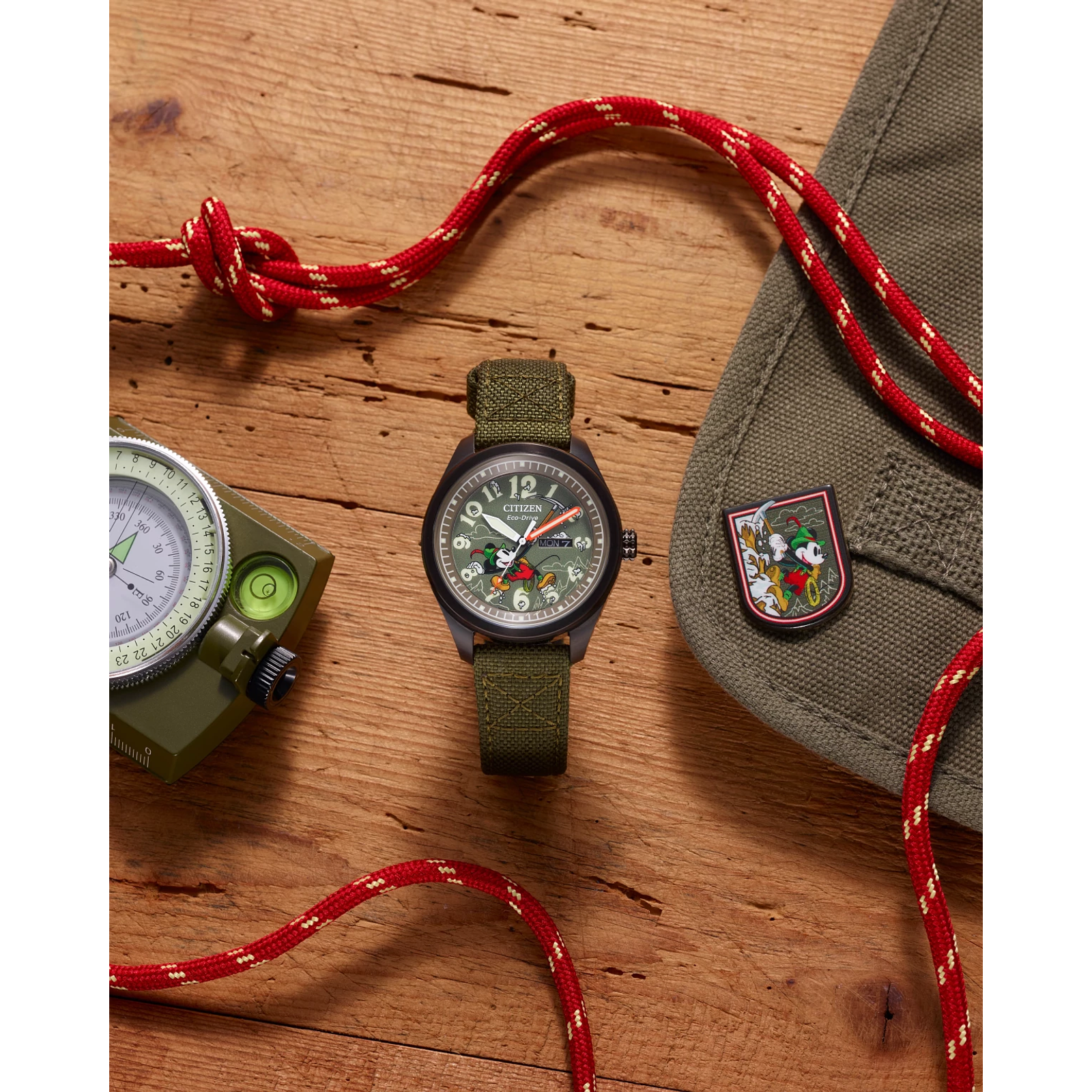 Reloj Citizen Verde Alpine Mickey Mouse Disney Boxed Set  AW0148-47W | Elegancia relojería