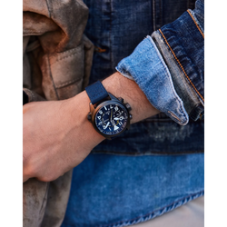 Reloj Citizen Promaster Altichron edición con altimetro y brujula, cristal de zafiro y Eco-Drive  BN4065-07L | Elegancia relojería