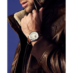 Reloj Citizen Marfil Mickey Aviator Disney  BV1088-08W | Elegancia relojería