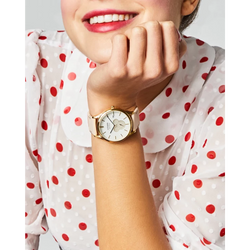 Reloj Citizen Plateado Mickey Shadow Disney  BV1132-08W | Elegancia relojería