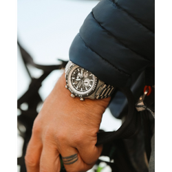 Reloj Citizen Promaster Geo Trekker WR200 y radio control, cristal de zafiro y Eco-Drive BY3006-53H | Elegancia relojería