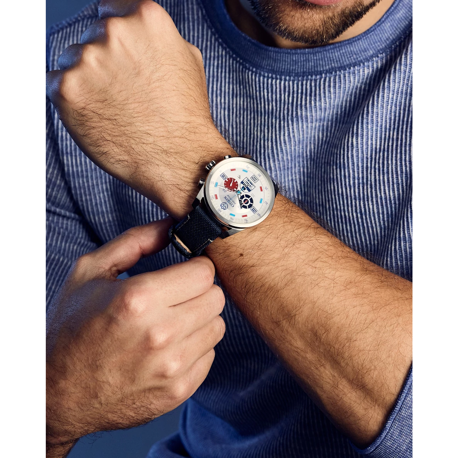Reloj Citizen R2-D2 edición especial inspirada en Star Wars para caballero con Eco-Drive | Elegancia Relojeria