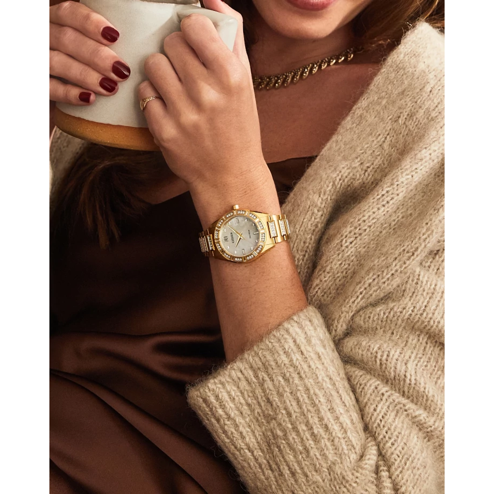 Reloj Citizen Beige Silhouette Cristales EM1022-51D | Elegancia relojería