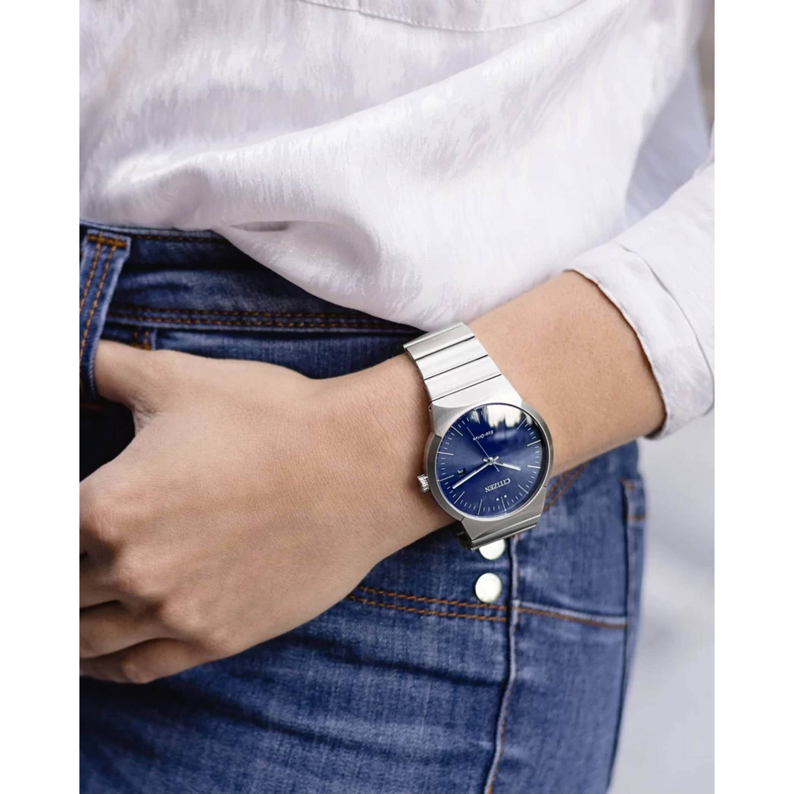 Reloj Citizen Axiom Azul para dama Eco-Drive de acero inoxidable y caja de 32MM | Elegancia Relojeria