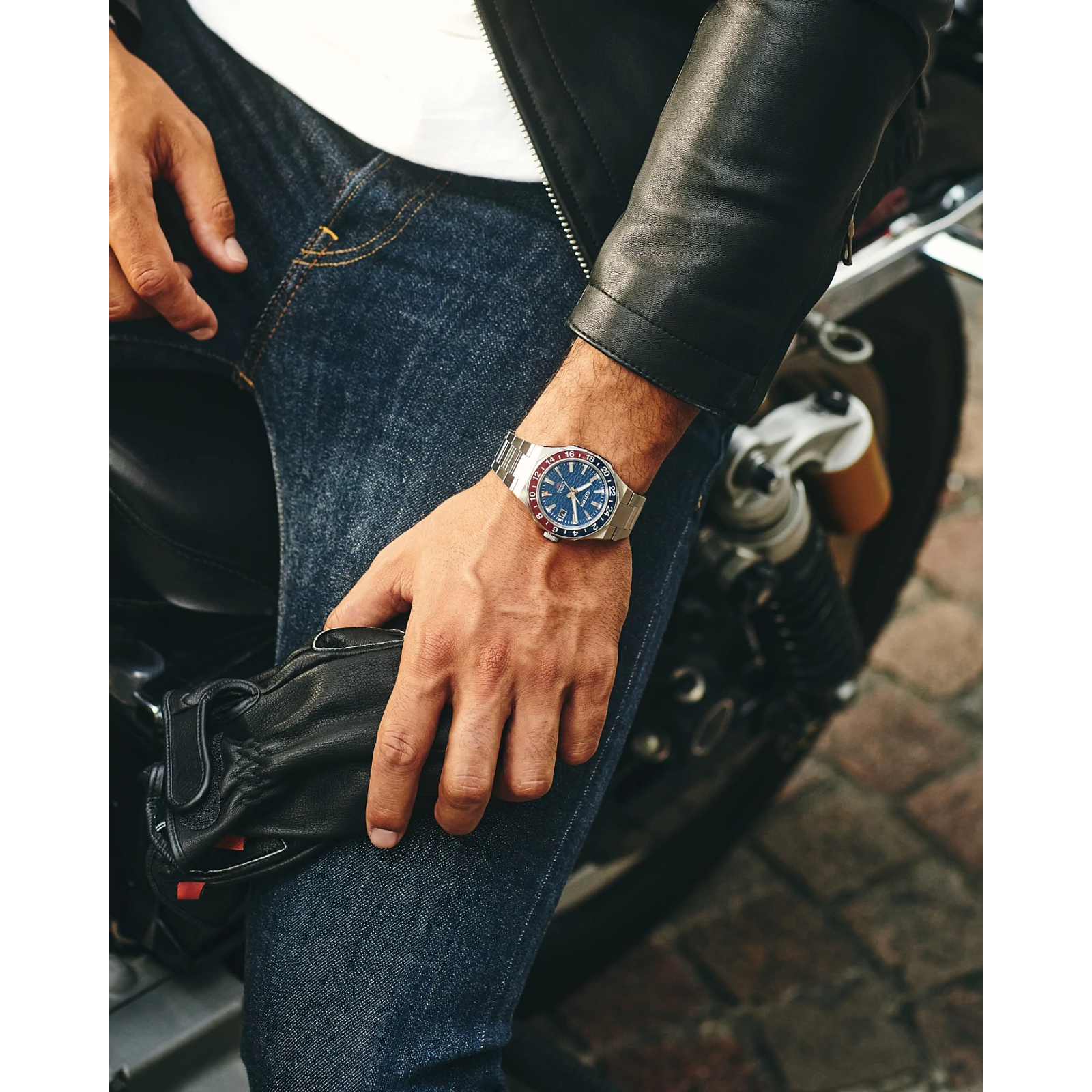 Reloj Citizen Series8 880 GMT Automático para caballero y con funcion GMT NB6030-59L | Elegancia Relojeria