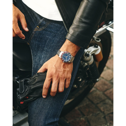 Reloj Citizen Series8 880 GMT Automático para caballero y con funcion GMT NB6030-59L | Elegancia Relojeria